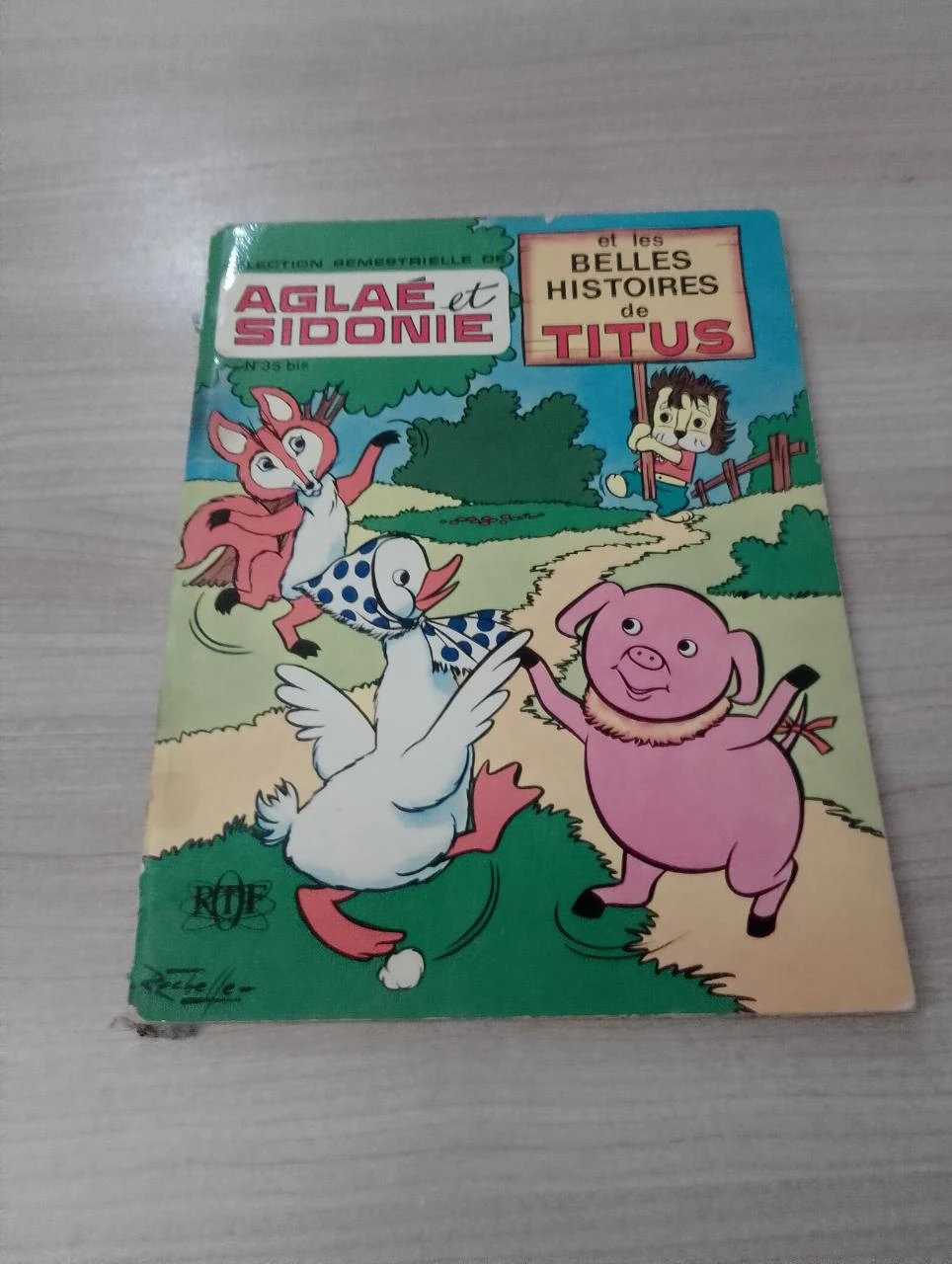 Aglaé et sidonie et les belle histoires de Titus, n° 35, 1972
